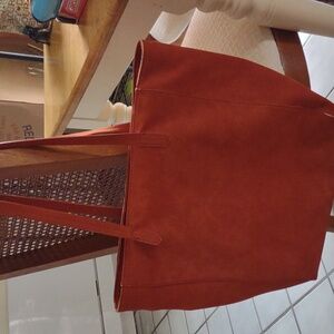 Just an Everyday Vintage Thread Tote.